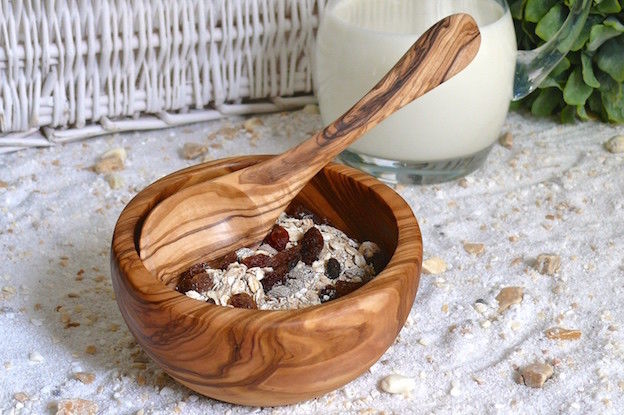 Müslischale mit Löffel, Olivenholz