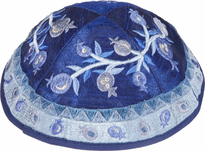 Blaue Kippa, Granatapfel