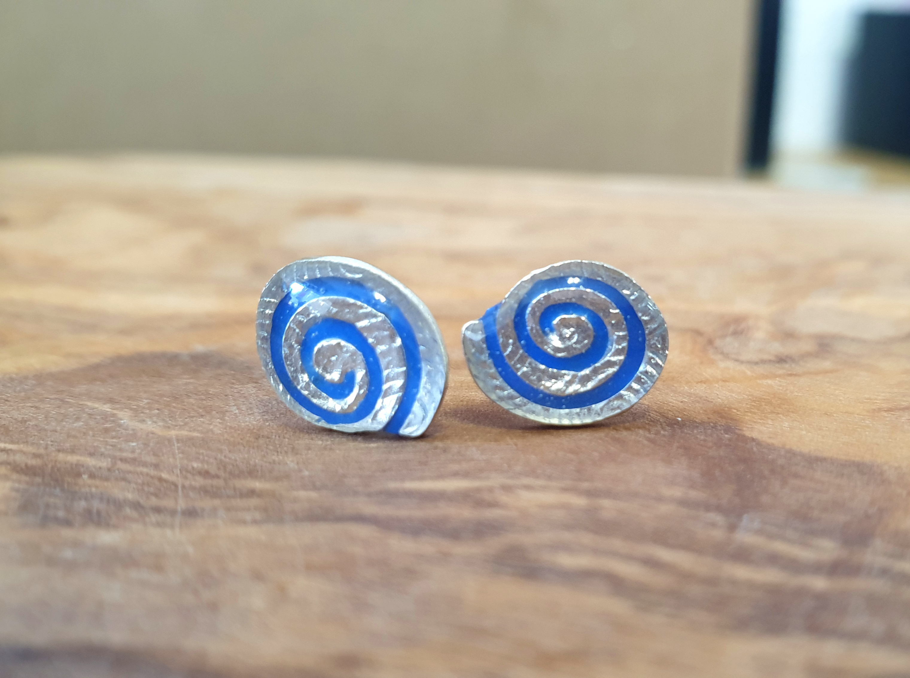 Silberohrstecker Spirale, Blau