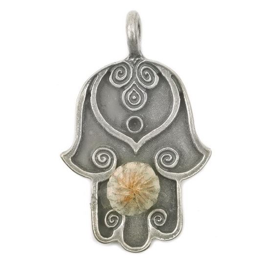 Chamsa mit schwarzem Band