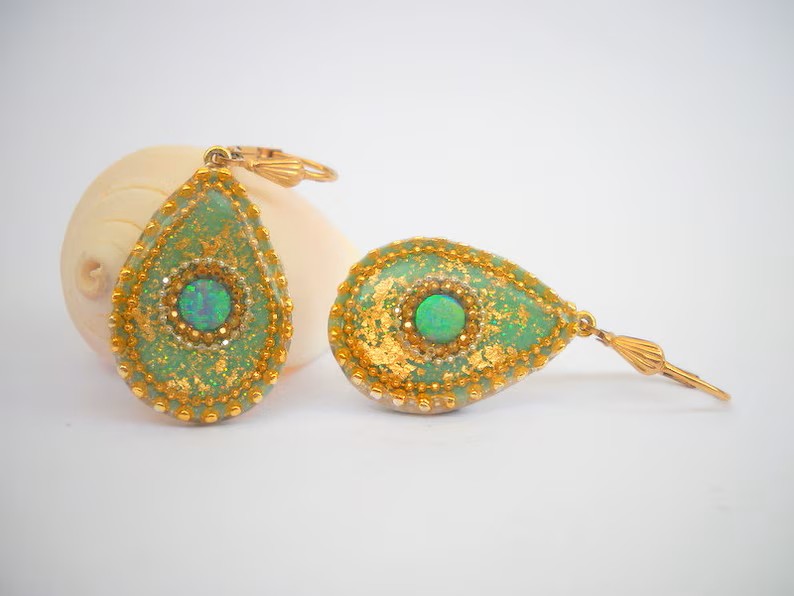 Ohrhänger Tropfenform, mintgrün Ohrhänger Tropfenform, mintgrün