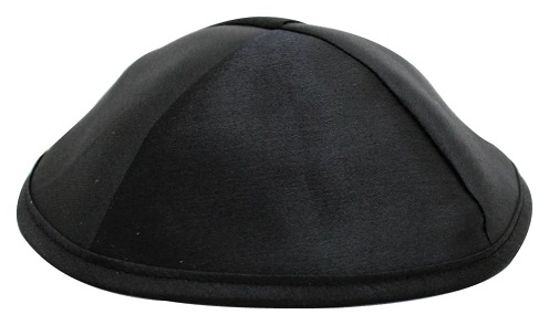 Einfache schwarze Kippa